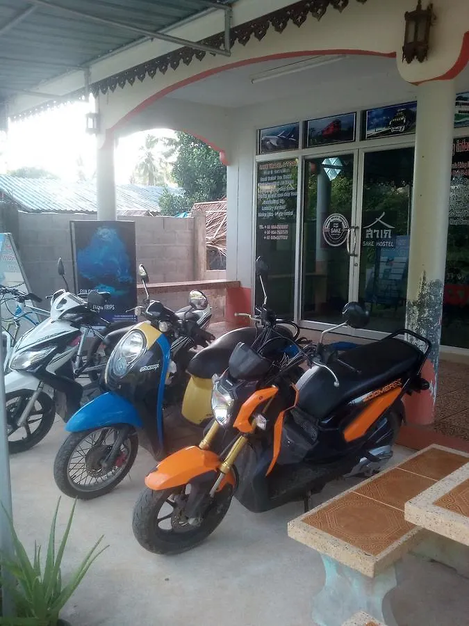 Sake Beach Hostel Ko Lanta
