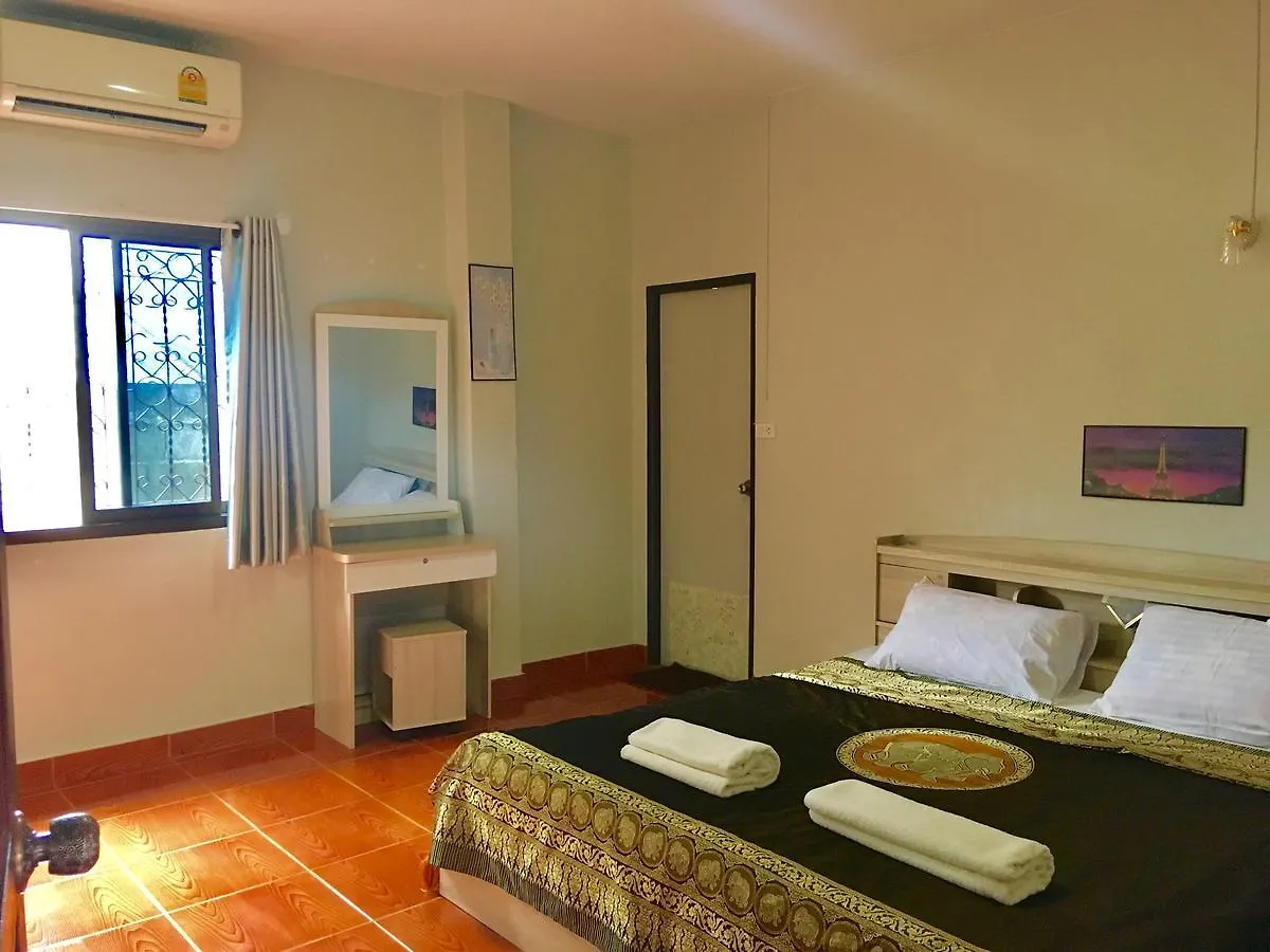 Sake Beach Hostel Ko Lanta 0*,  タイ王国