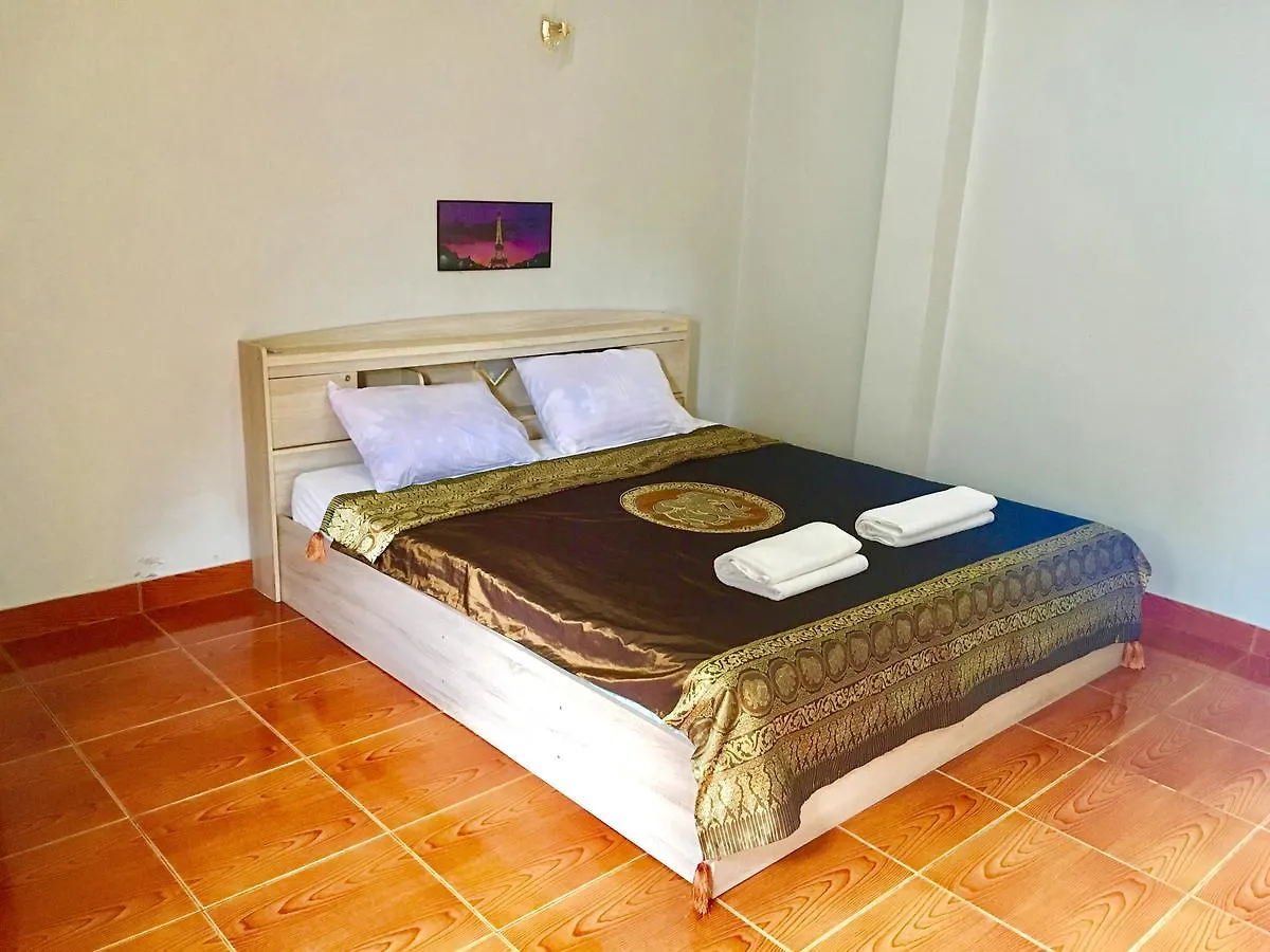 Sake Beach Hostel Ko Lanta Thailand