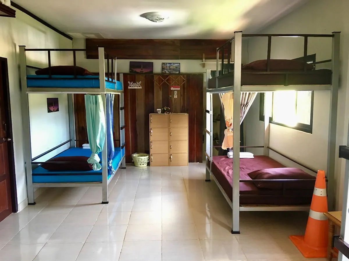 Sake Beach Hostel Ko Lanta 0*,  Thailand
